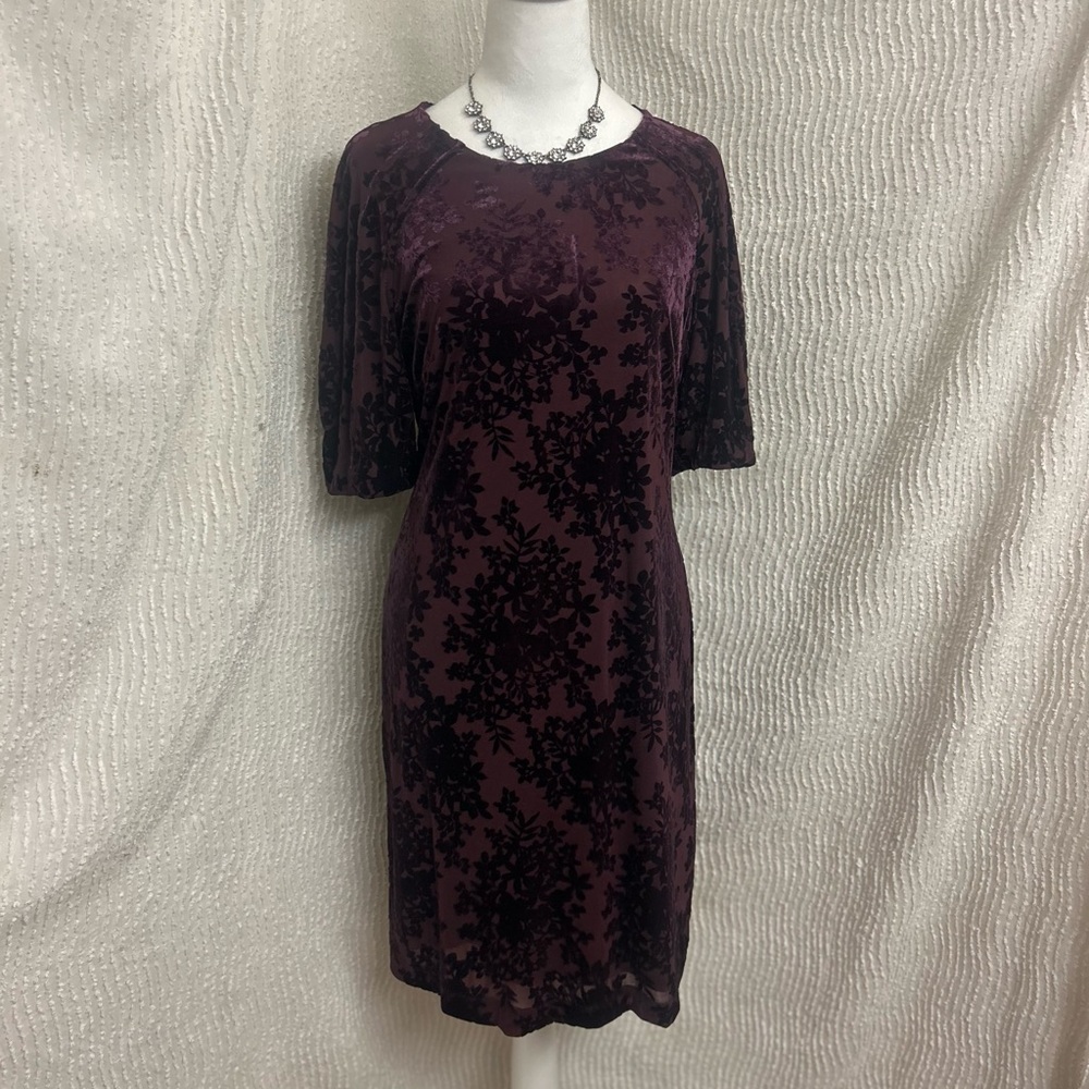 Tommy Hilfiger Velvet Burnout Midi Dress in Deep Plum and Black